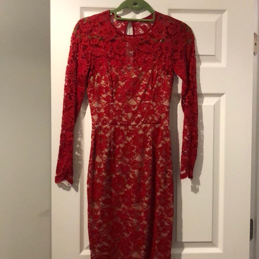 Maggy London red lace dress